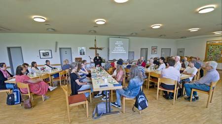 Gottesdienst im Gemeindesaal am 1. Juni 2025